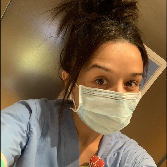 Meet your Posher, Bree - Picture 1 of 1